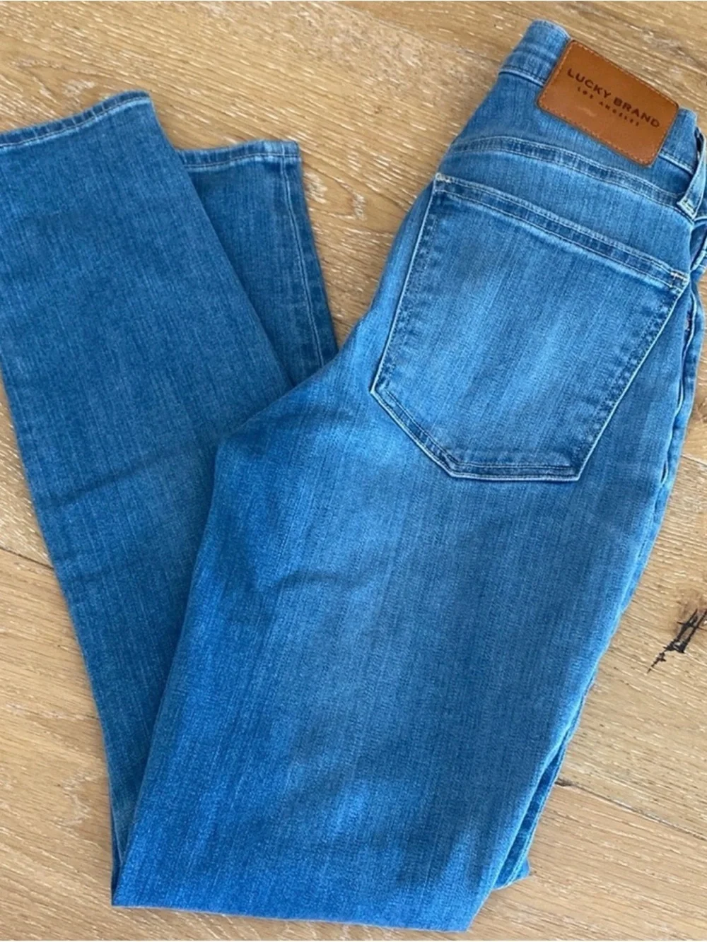 LUCKY BRAND Bridget Skinny 2/26A - Picture 2 of 8